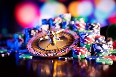 krabby platform interface showing live dealers, sports markets, and game categories on mobile screen