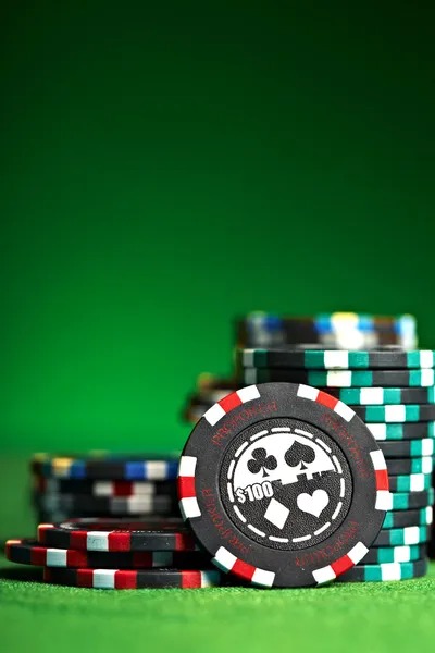 Live dealer Free Bet Blackjack table on krabby mobile app showing card layout and betting interface
